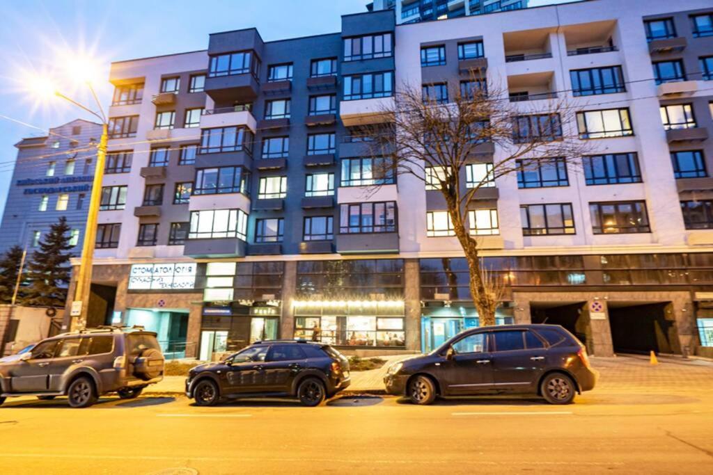 Loft Studio Near Smart Plaza Polytech, Center 키예프 외부 사진