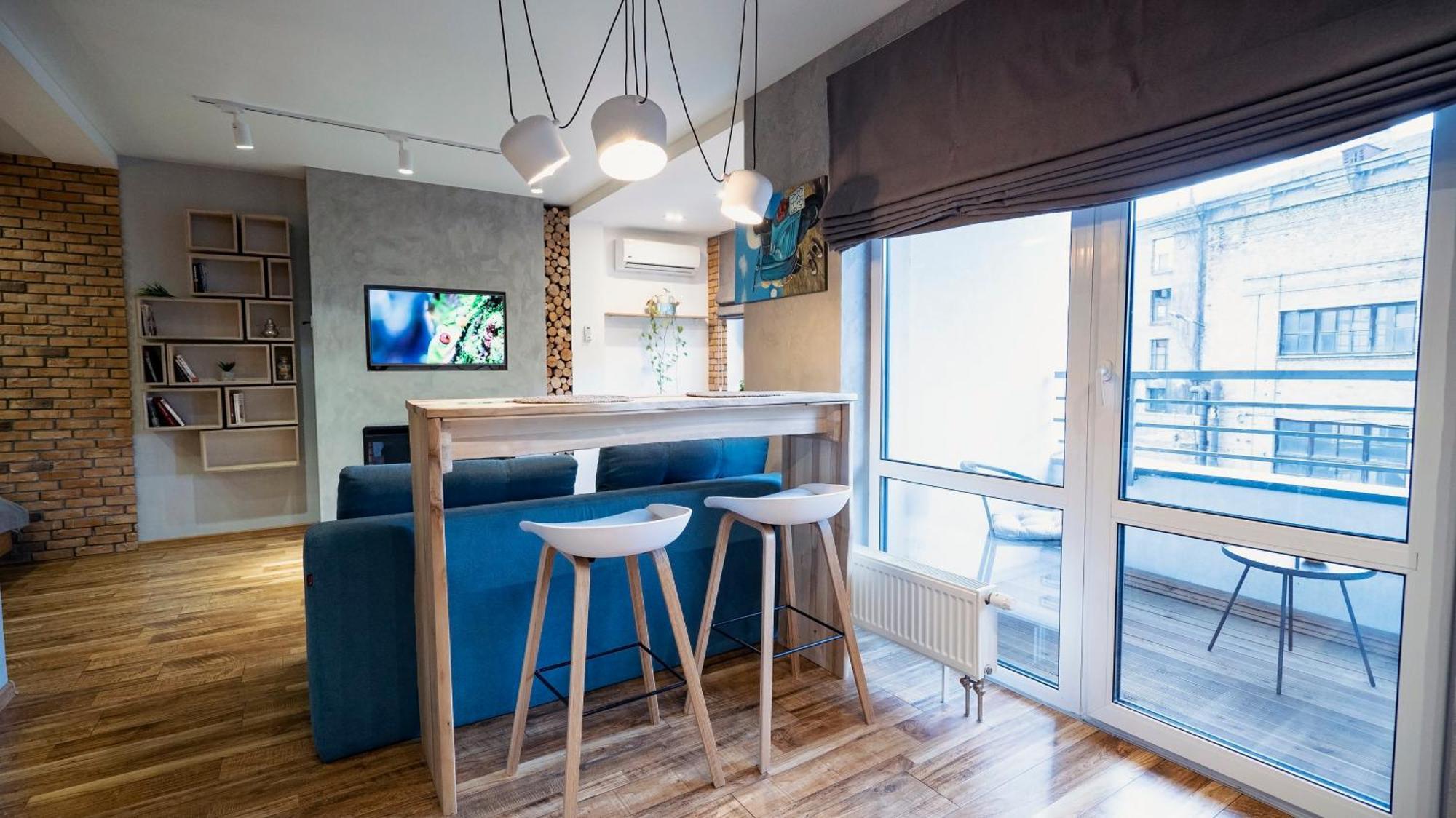 Loft Studio Near Smart Plaza Polytech, Center 키예프 외부 사진